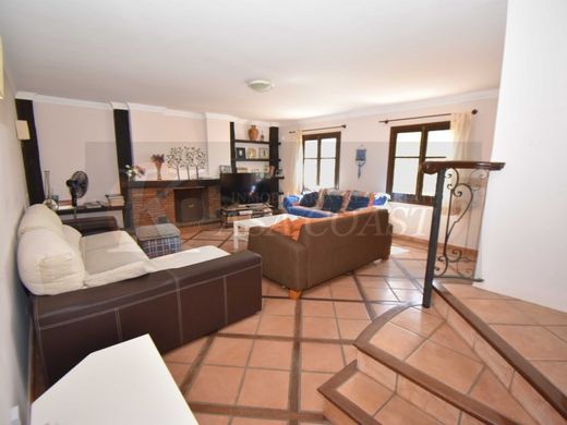 Twee-onder-een-kapwoning in Fuengirola, Provincia de Málaga