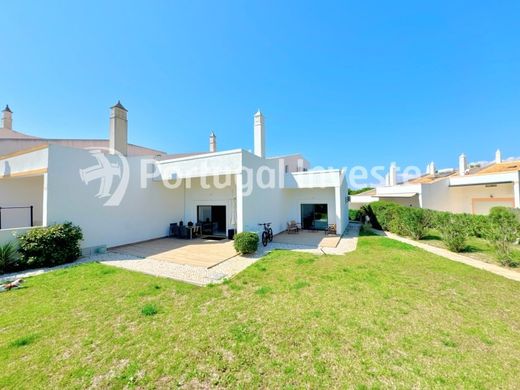 Semidetached House in Albufeira, Albufeira Municipality