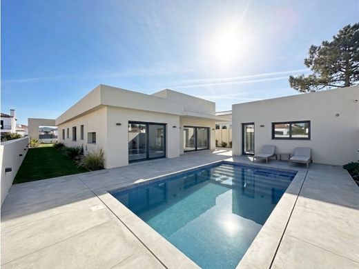 Detached House in Setúbal, Distrito de Setúbal