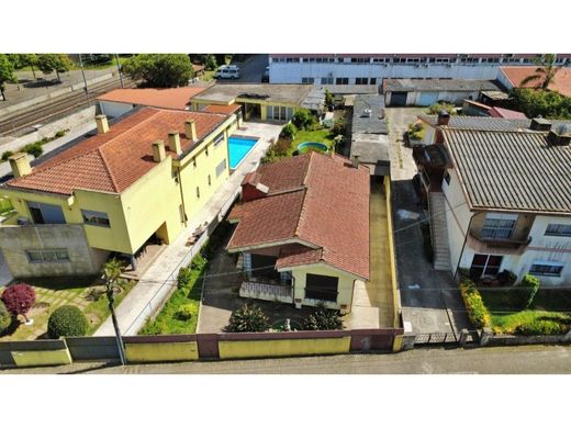 Luxury home in Maia, Distrito do Porto