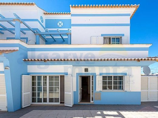 Semidetached House in Vila Real de Santo António, Distrito de Faro