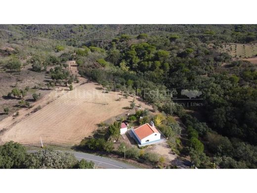 地皮  Santiago do Cacém, Distrito de Setúbal