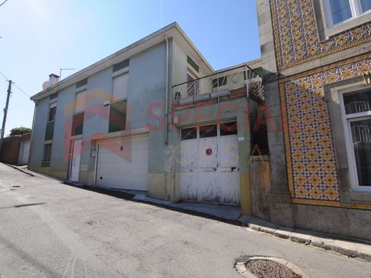 호화 저택 / 빌라노바드가이아
, Vila Nova de Gaia