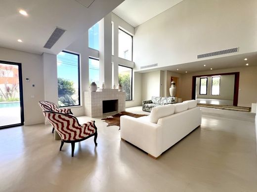 Luxury home in Cascais, Lisbon