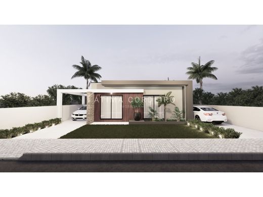 Vrijstaand huis in Seixal, Distrito de Setúbal