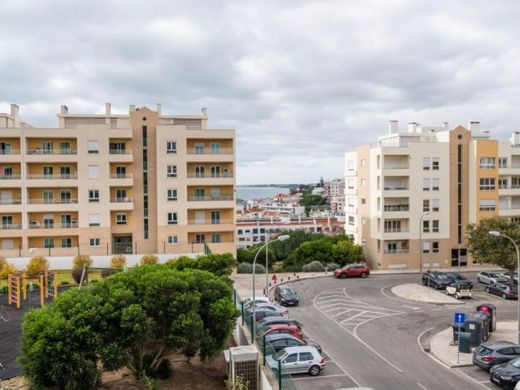 Apartment in Oeiras, Lisbon
