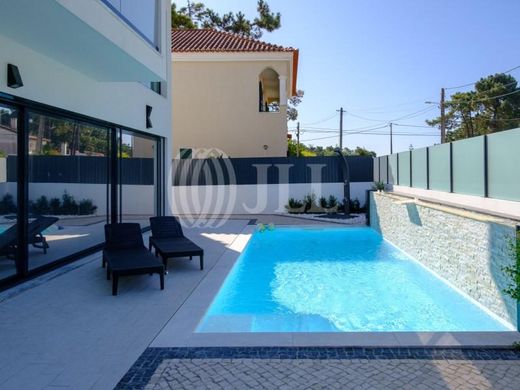 Casa di lusso a Aroeira, Almada