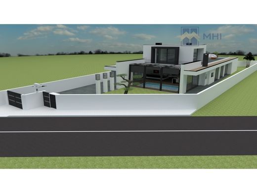 Casa di lusso a Santa Maria da Feira, Distrito de Aveiro