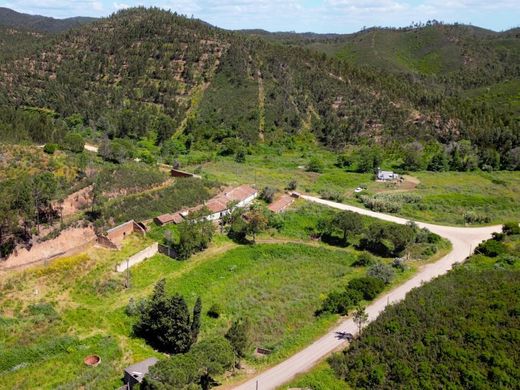 Land in Monchique, Distrito de Faro