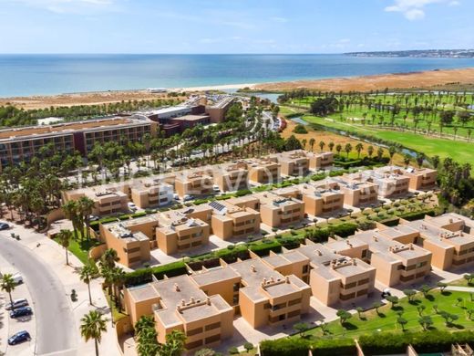 Semidetached House in Albufeira, Albufeira Municipality