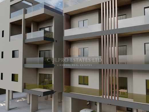 Káto Polemídia, Limassol Districtのアパートメント