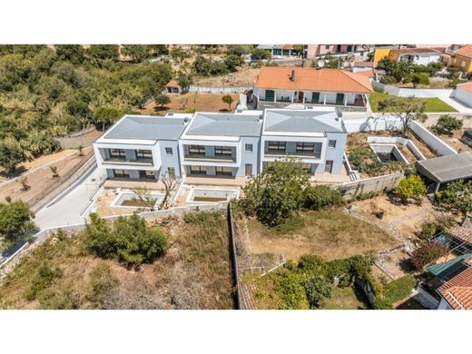 Semidetached House in Cascais, Lisbon