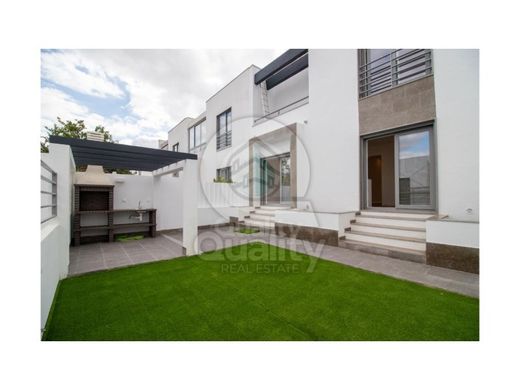 Casa de luxo - Barreiro, Setúbal