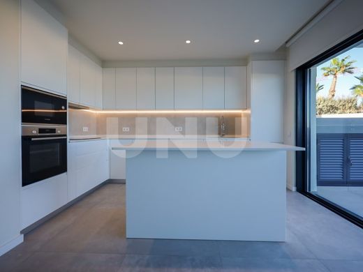 Semidetached House in Faro, Distrito de Faro