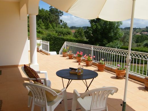 Casa di lusso a Caldas da Rainha, Distrito de Leiria