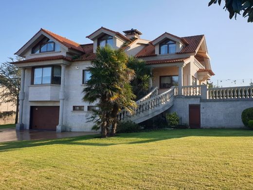 Luxury home in Nigrán, Pontevedra