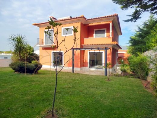 Luxury home in Cascais, Lisbon