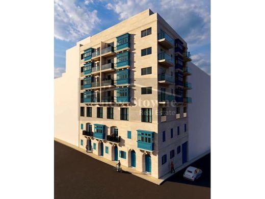 Attico a Sliema, Tas-Sliema