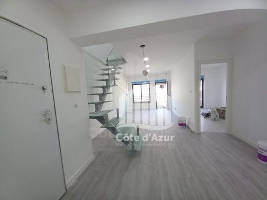 Piso / Apartamento en Almada, Setúbal