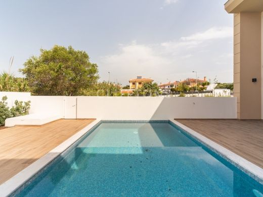 Luxury home in Cascais, Lisbon