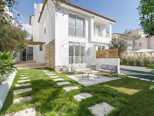 Luxury home in Cascais, Lisbon