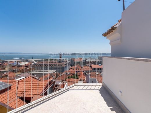 Apartment / Etagenwohnung in Lissabon, Lisbon