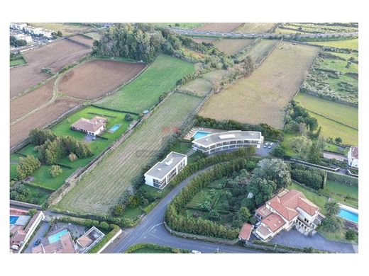 Terrain à Ponta Delgada, Açores