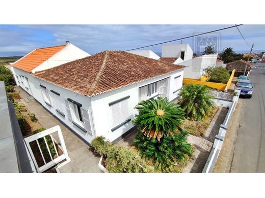 Luxus-Haus in Ribeira Grande, Azores