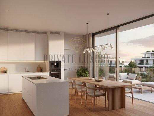 Luxe woning in Campo de Ourique, Lisbon