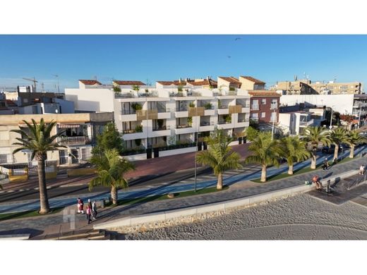 Apartment / Etagenwohnung in San Pedro del Pinatar, Provinz Murcia