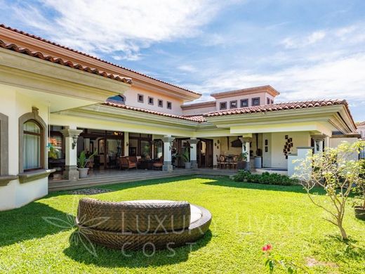 Maison de luxe à Santa Ana, Provincia de San José