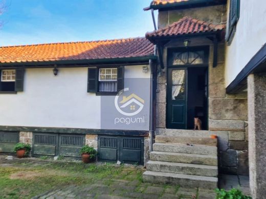 Luxe woning in Paredes, Distrito do Porto