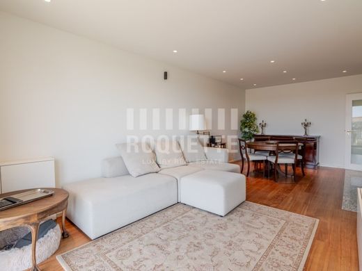 Apartment / Etagenwohnung in Porto, Distrito do Porto