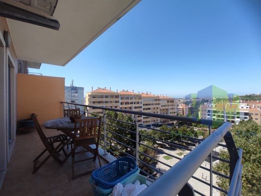 Piso / Apartamento en Amadora, Lisboa