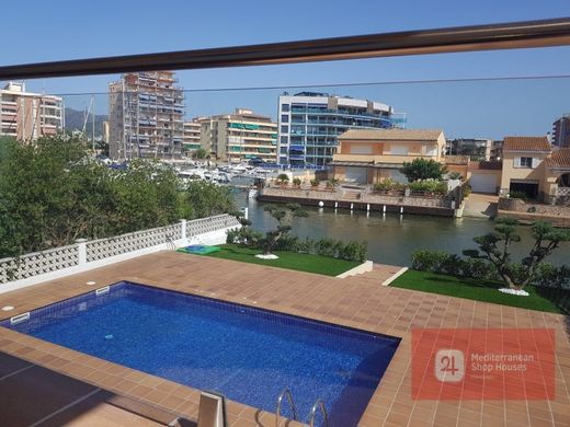 Luksusowy dom w Roses, Província de Girona