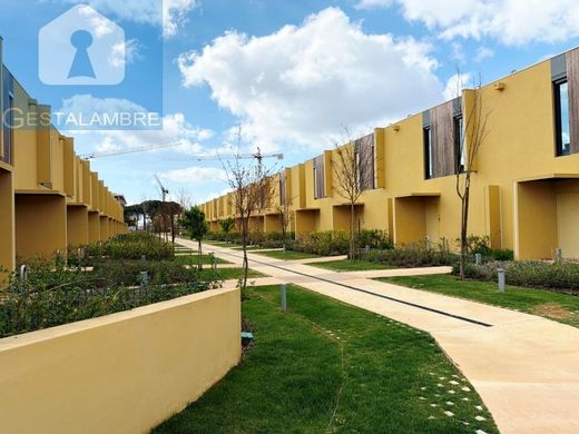 Chalet Pareado en Loulé, Faro