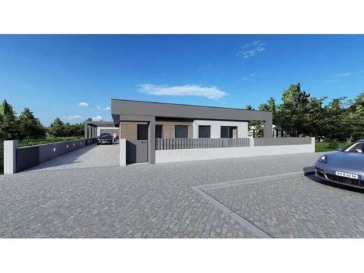 Einfamilienhaus in Setúbal, Distrito de Setúbal