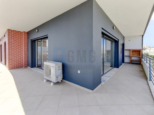 ‏דירה ב  Odivelas, Distrito de Lisboa