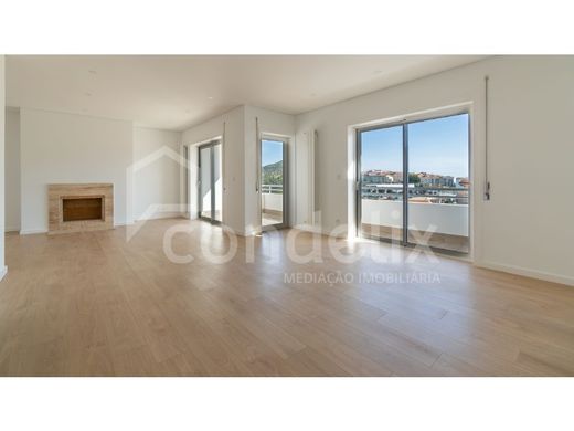 Duplex a Mafra, Lisbona