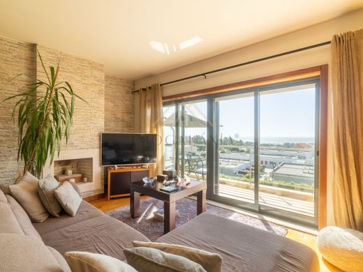 Attico a Vila Nova de Gaia, Oporto