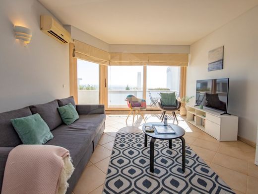 Daire Sesimbra, Distrito de Setúbal