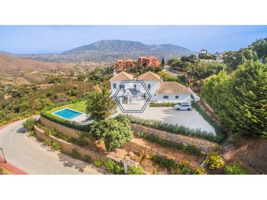 Luxus-Haus in Ojén, Málaga