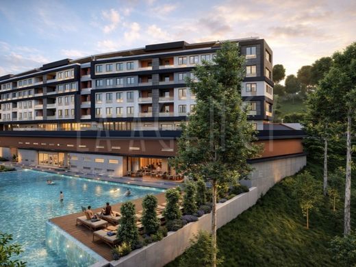 Apartment / Etagenwohnung in Covilhã, Distrito de Castelo Branco