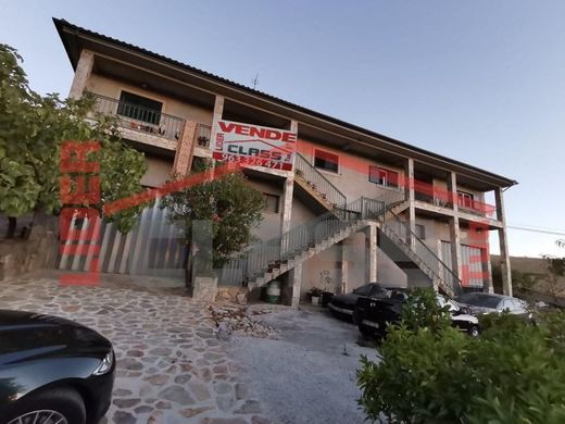 Luxury home in Mirandela, Bragança