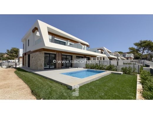 Luxe woning in Capdepera, Balearen