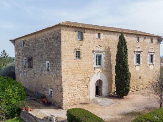 Schloss / Burg in Bàscara, Provinz Girona