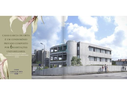 Apartment / Etagenwohnung in Porto, Distrito do Porto