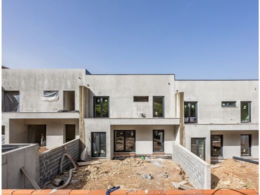 Semidetached House in Valongo, Distrito do Porto