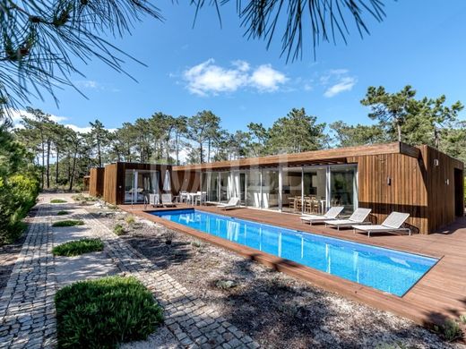 Tróia, Grândolaの高級住宅