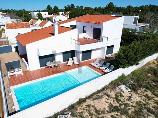 Einfamilienhaus in Alcácer do Sal, Distrito de Setúbal